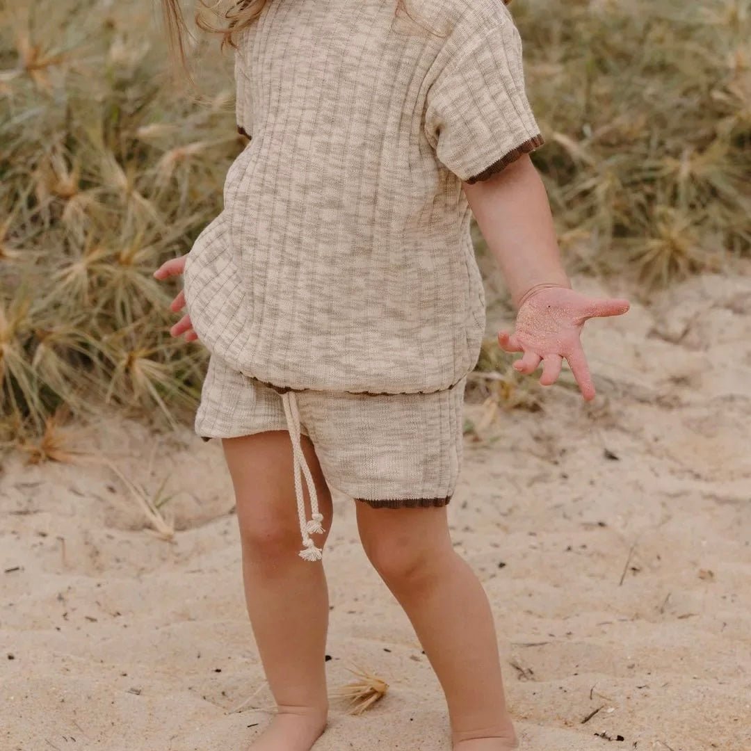 Unisex Knitted T-Shirt & Shorts Set in Neutral Tones